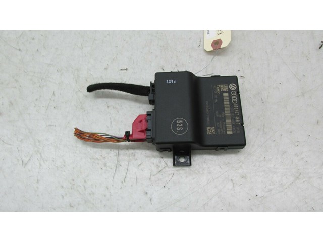 2009-2012 AUDI Q5 8R OEM GATEWAY BUS CONTROL MODULE 8T0907468