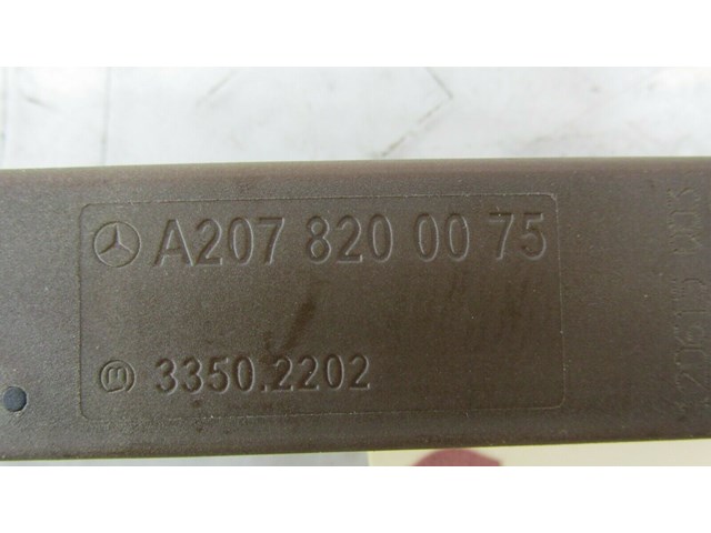 2012-2015 MERCEDES C250 COUPE W204 OEM REAR KEYLESS GO CONTROL MODULE  