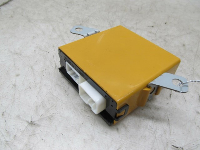 2004-2009 LEXUS RX350 RX330 OEM MIRROR MEMORY CONTROL MODULE 
