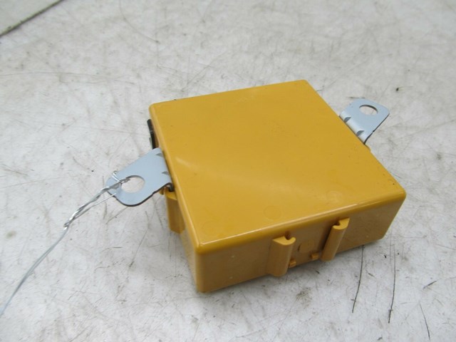 2004-2009 LEXUS RX350 RX330 OEM MIRROR MEMORY CONTROL MODULE 