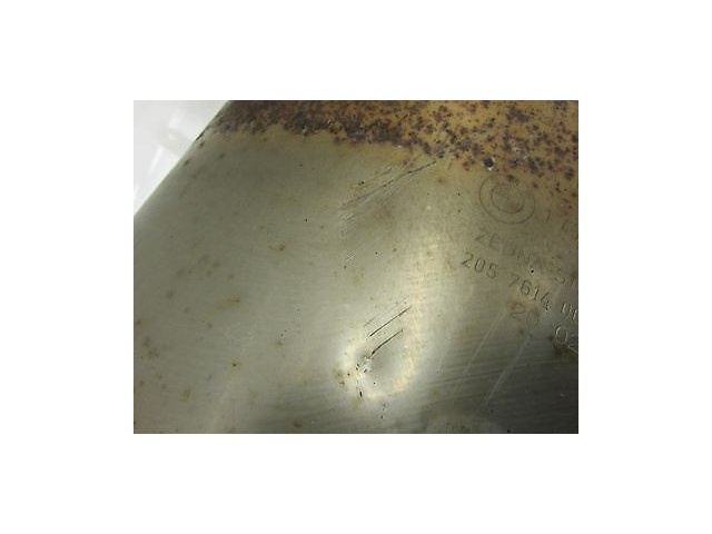 2001-2003 BMW X5 4.4L E53 OEM RIGHT REAR EXHAUST MUFFLER 1439492491