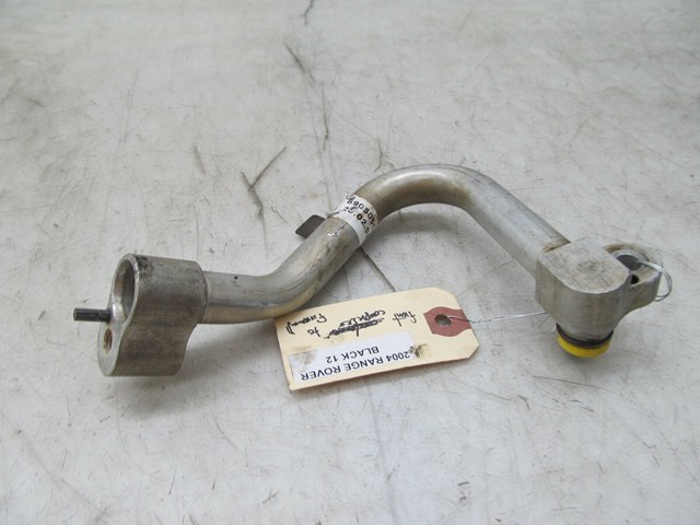  2003-2006 RANGE ROVER HSE OEM FRONT COMPRESSOR TO FIREWALL PIPE 