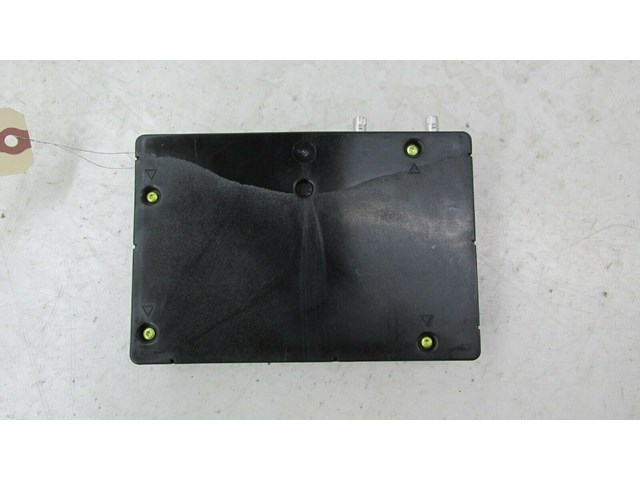 2017-2019 BUICK LACROSSE OEM LEFT FRONT DASH COMMUNICATION CONTROL MODULE    