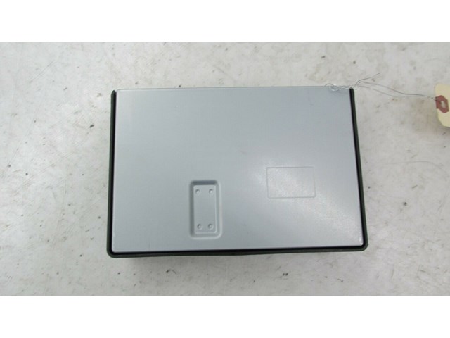 2017-2019 BUICK LACROSSE OEM LEFT FRONT DASH COMMUNICATION CONTROL MODULE    