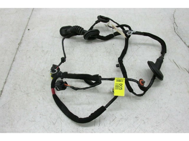 2014-2016 KIA CADENZA OEM RIGHT REAR PASSENGER SIDE DOOR WIRING HARNESS 