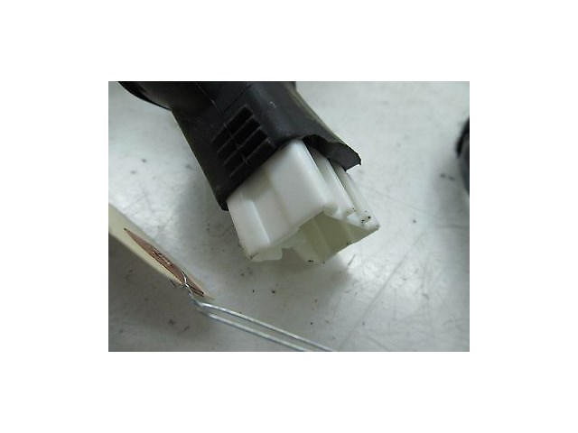 2014-2016 NISSAN VERSA NOTE OEM RIGHT REAR DOOR WIRING HARNESS WIRES PLUGS