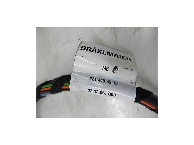 2007-2009 MERCEDES S600 W221 OEM RIGHT FRONT PASSENGER DOOR WIRING HARNESS PLUG