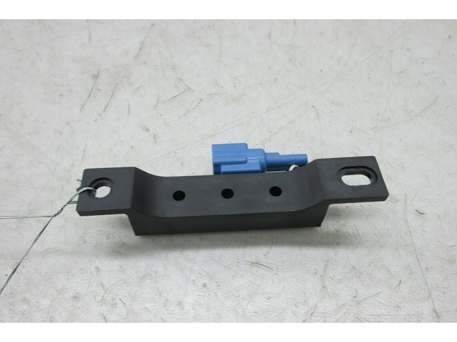 2011-2018 INFINITI M37 Q70 OEM CENTER CONSOLE KEYLESS ENTRY PROXIMITY SENSOR 