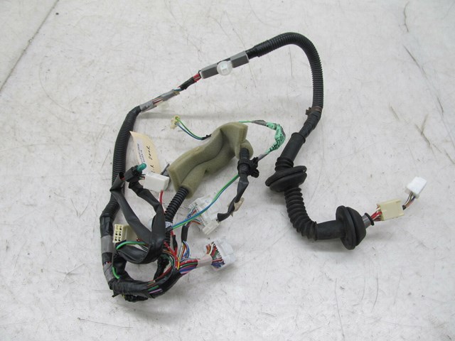 2001-2006 LEXUS LS430 OEM RIGHT REAR DOOR WIRING HARNESS PLUG 