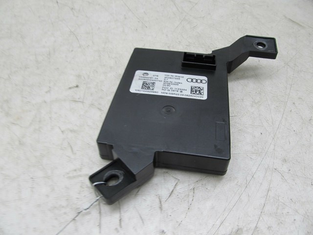 2005-2008 AUDI A6 C6 OEM RIGHT FRONT KEYLESS ENTRY CONTROL MODULE 