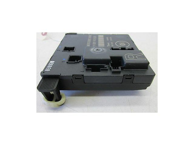 2003-2006 MERCEDES BENZ E320 W211 OEM RIGHT REAR DOOR MODULE CONTROL DOOR UNIT 