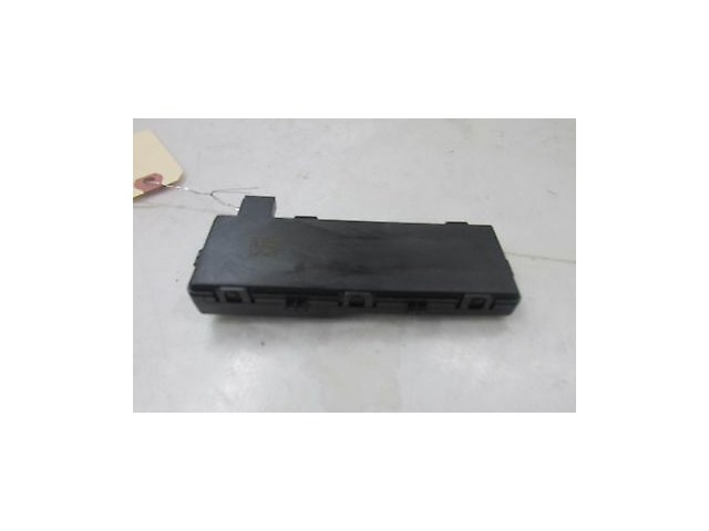 2013-2016 CADILLAC SRX OEM LEFT REAR KEYLESS ENTRY RECEIVER MODULE 