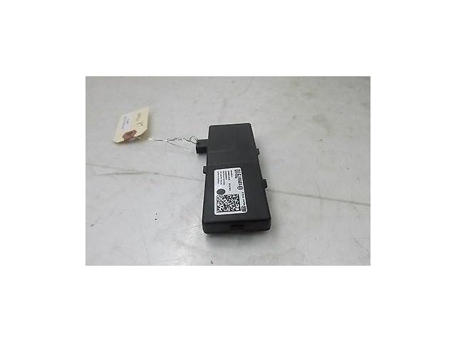 2013-2016 CADILLAC SRX OEM LEFT REAR KEYLESS ENTRY RECEIVER MODULE 