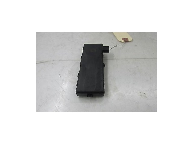 2013-2016 CADILLAC SRX OEM LEFT REAR KEYLESS ENTRY RECEIVER MODULE 