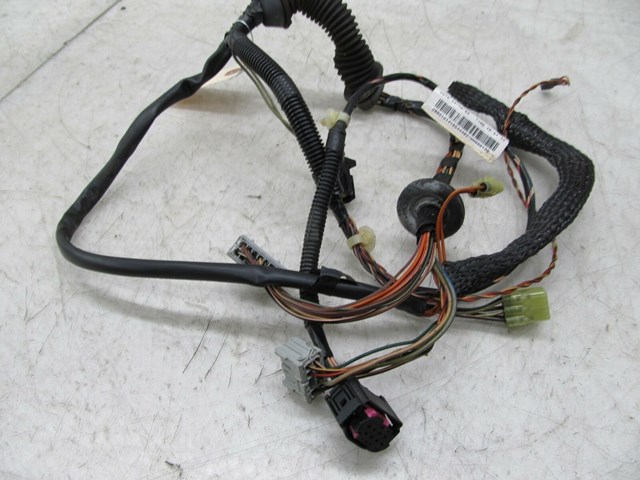2003-2004 LAND ROVER DISCOVERY OEM LEFT FRONT DOOR WIRING HARNESS 