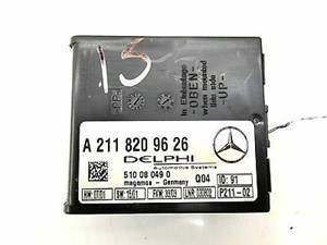 2003-2005 MERCEDES E320 WAGON W211 OEM RIGHT REAR ALARM TOWING SENSOR MODULE