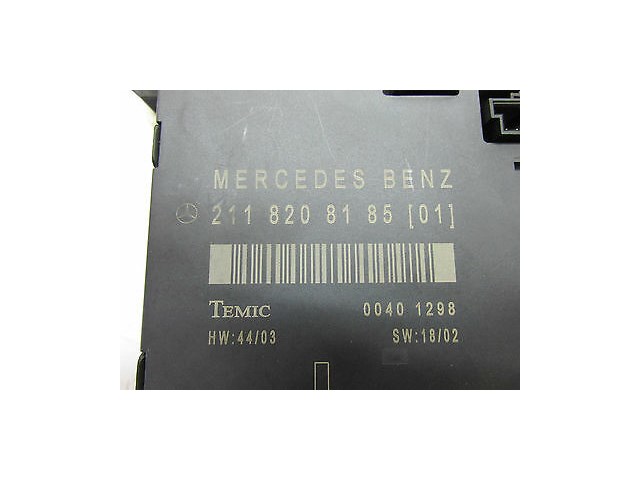 2003-2006 MERCEDES BENZ E500 W211 OEM LEFT FRONT DOOR MODULE CONTROL UNIT
