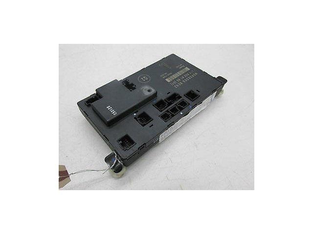 2003-2006 MERCEDES BENZ E500 W211 OEM LEFT FRONT DOOR MODULE CONTROL UNIT
