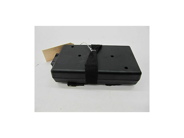 2006-2009 MERCEDES R350 W251 OEM CENTER DASH DASHBOARD iPOD INTERFACE MODULE