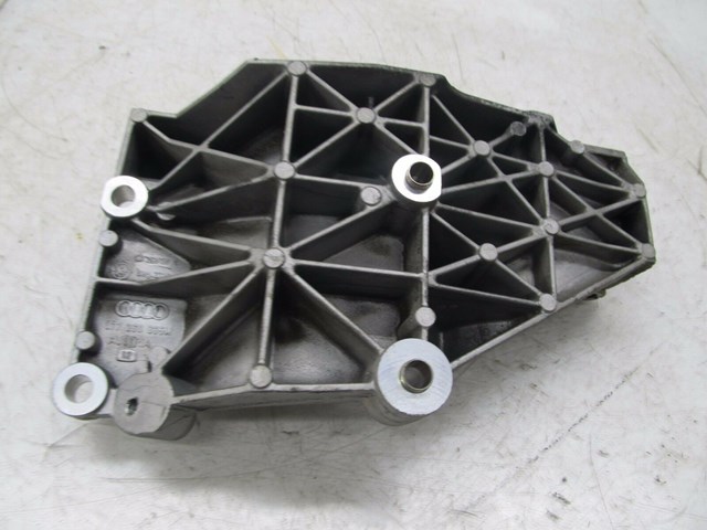 2004-2007 VOLKSWAGEN TOUAREG OEM FRONT COMPRESSOR/POWER STEERING SUPPORT BRACKET