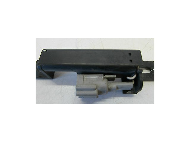 2005-2006 INFINITI G35 SEDAN OEM TRUNK KEYLESS ENTRY KEY SENSOR AUTOMATIC UNLOCK