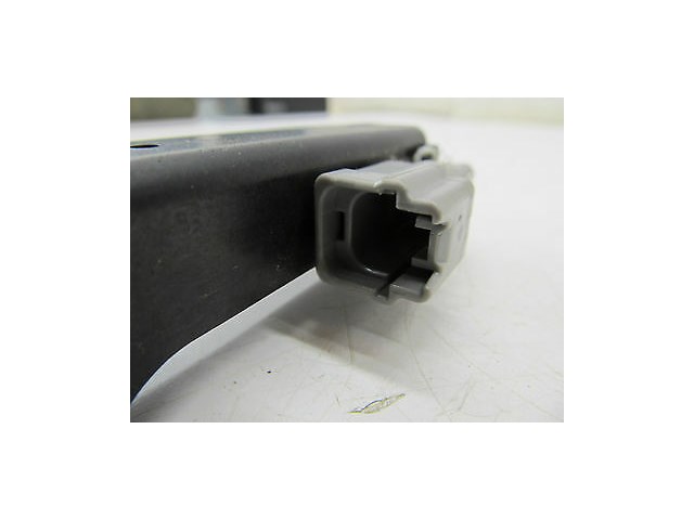 2006-2009 INFINITI M35 OEM RIGHT FRONT PASSENGER SIDE KEYLESS ENTRY SENSOR