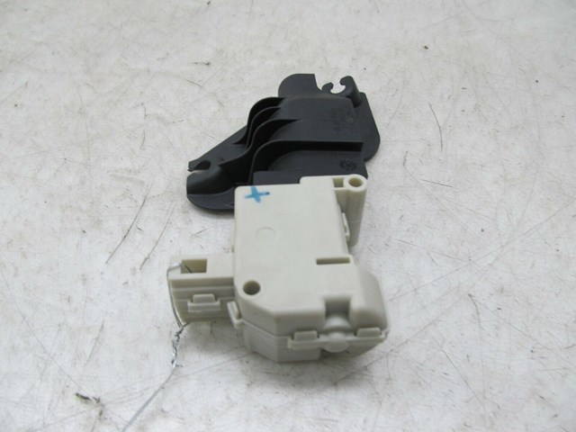 2005-2008 AUDI A6 C6 OEM RIGHT FRONT GLOVE BOX RELEASE ACTUATOR 