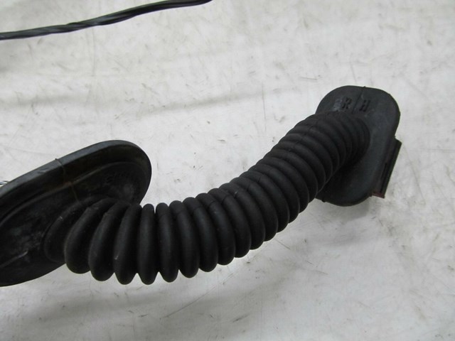 2005-2009 SAAB 9-5 OEM LEFT REAR DRIVER DOOR WIRING HARNESS PLUGS 5602966