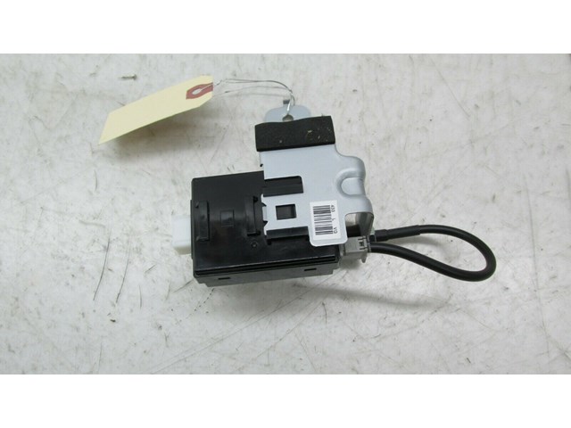  2014-2016 KIA CADENZA OEM REAR DECKLID KEYLESS ENTRY RECEIVER ASSEMBLY 
