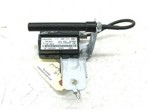  2014-2016 KIA CADENZA OEM REAR DECKLID KEYLESS ENTRY RECEIVER ASSEMBLY 