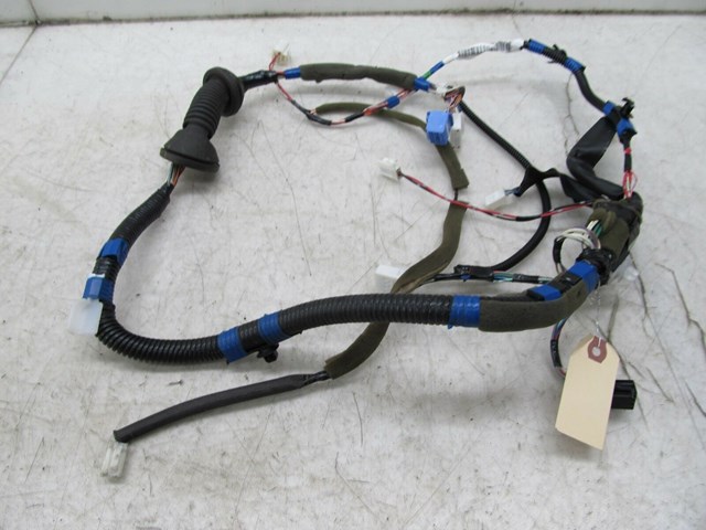  2004-2009 LEXUS RX350 RX330 OEM RIGHT FRONT DOOR WIRING HARNESS 