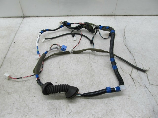  2004-2009 LEXUS RX350 RX330 OEM RIGHT FRONT DOOR WIRING HARNESS 