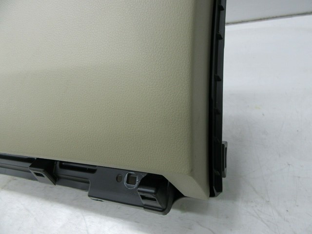 2013-2018 ACURA RDX OEM RIGHT FRONT DASH BOARD GLOVEBOX GLOVE BOX TAN