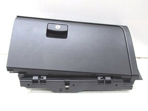2012-2014 SUBARU IMPREZA OEM RIGHT FRONT PASSENGERS SIDE GLOVE BOX