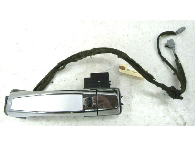 2008-2012 NISSAN ARMADA OEM RIGHT FRONT DOOR EXTERIOR HANDLE KEYLESS ENTRY