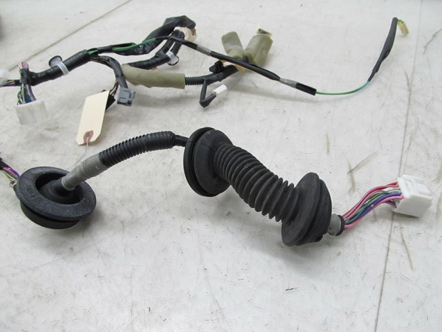   2001-2006 LEXUS LS430 OEM LEFT FRONT DOOR WIRING HARNESS 82152 50240