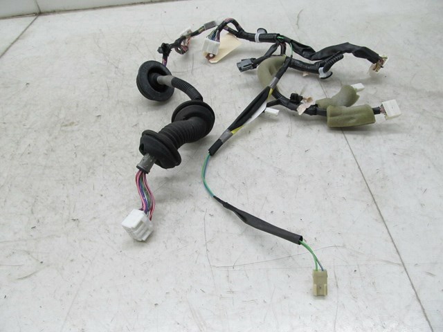   2001-2006 LEXUS LS430 OEM LEFT FRONT DOOR WIRING HARNESS 82152 50240
