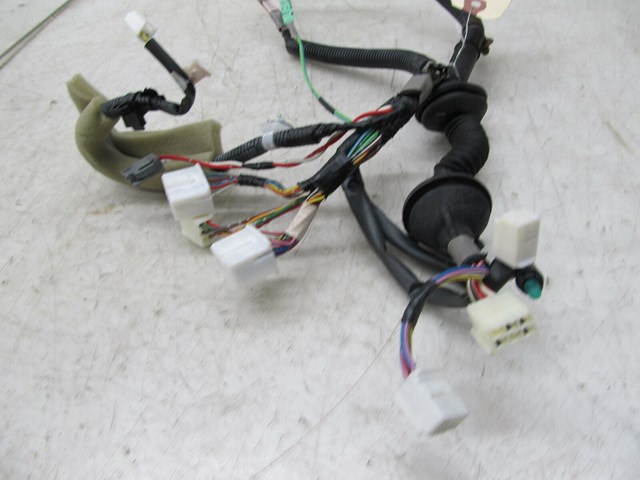  2001-2006 LEXUS LS430 OEM RIGHT REAR DOOR WIRING HARNESS 82153 50040