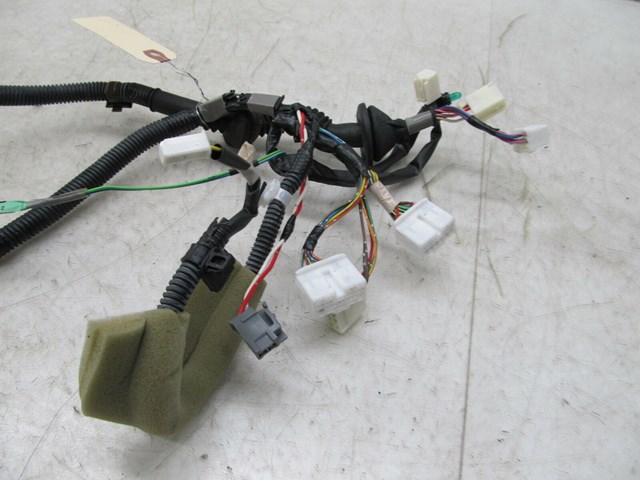   2001-2006 LEXUS LS430 OEM RIGHT REAR DOOR WIRING HARNESS 82153 50040