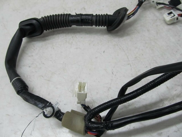 2010-2014 SUBARU IMPREZA OEM RIGHT FRONT PASSENGER DOOR WIRING HARNESS 