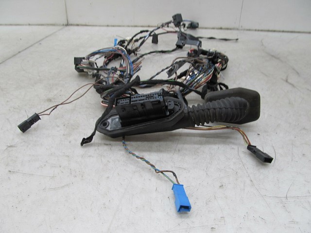  2003-2006 RANGE ROVER HSE OEM RIGHT FRONT DOOR WIRING HARNESS 