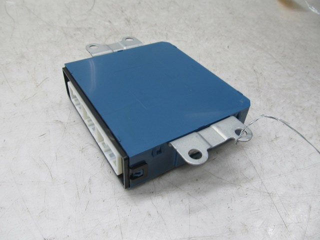 2001-2006 LEXUS LS430 OEM RIGHT REAR DOOR MULTIPLEX MODULE