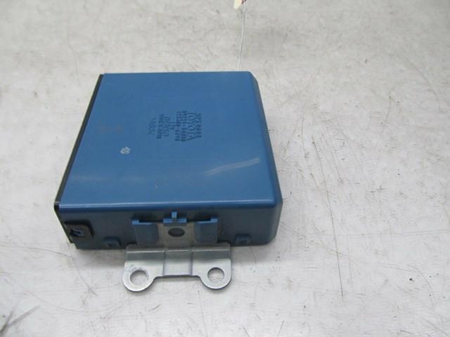 2001-2006 LEXUS LS430 OEM RIGHT REAR DOOR MULTIPLEX MODULE