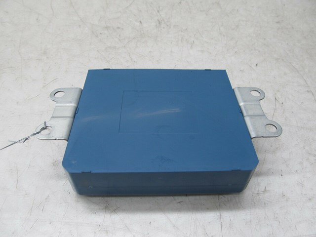 2001-2006 LEXUS LS430 OEM RIGHT REAR DOOR MULTIPLEX MODULE