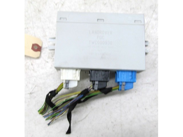 2003-2006 RANGE ROVER HSE OEM RIGHT REAR TRUNK PARKING ASSIST MODULE 