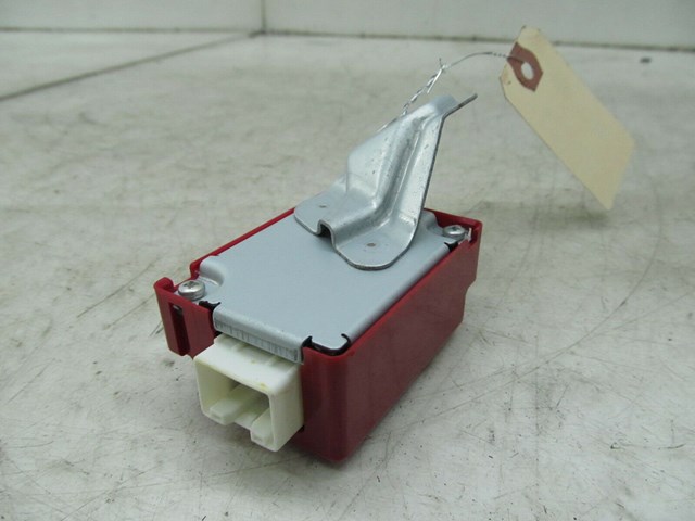  2007-2011 LEXUS GS350 OEM RIGHT REAR TRUNK SMART DOOR CONTROL RECEIVER MODULE 