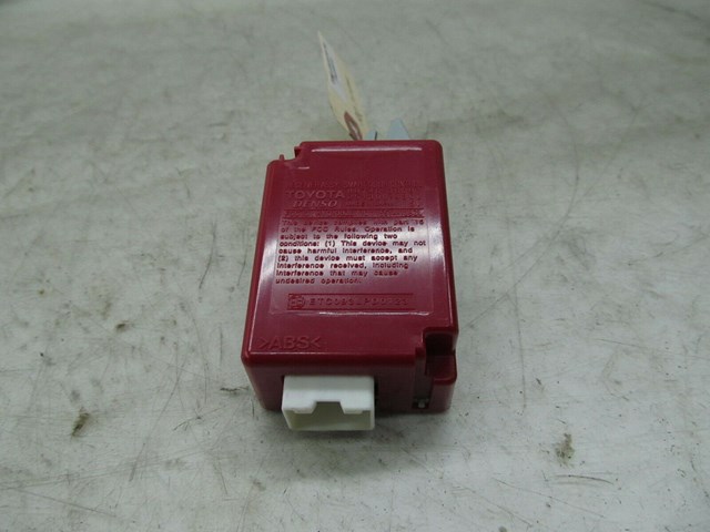  2007-2011 LEXUS GS350 OEM RIGHT REAR TRUNK SMART DOOR CONTROL RECEIVER MODULE 