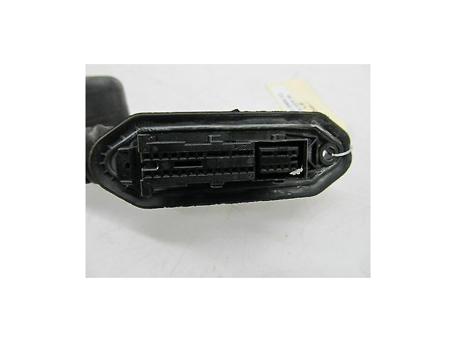 2004-2006 BMW X3 E83 OEM LEFT REAR BACK DOOR WIRING HARNESS / WIRE PLUGS