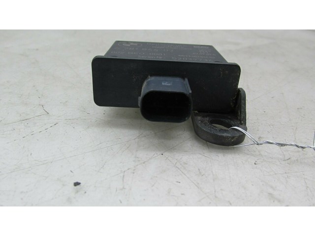  2007-2010 BMW X5 E70 OEM LEFT FRONT WHEEL TIRE PRESSURE SENSOR MODULE    