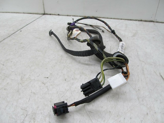 2003-2004 LAND ROVER DISCOVERY OEM LEFT REAR DOOR WIRING HARNESS 
